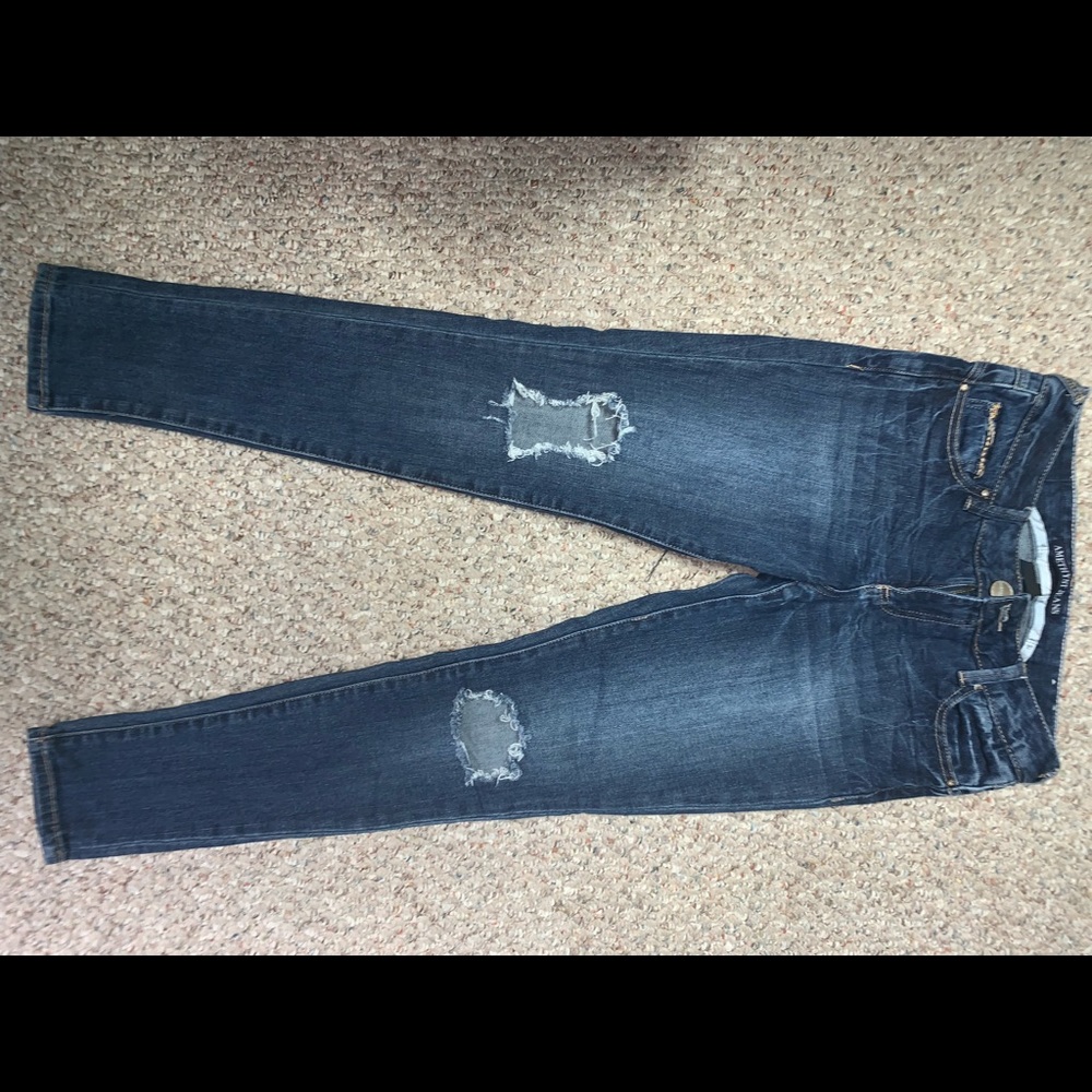 📍Amethyst Distressed Jeans